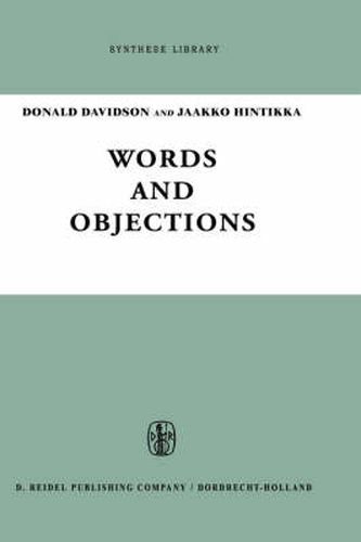 Cover image for Words and Objections: Essays on the Work of W.V. Quine