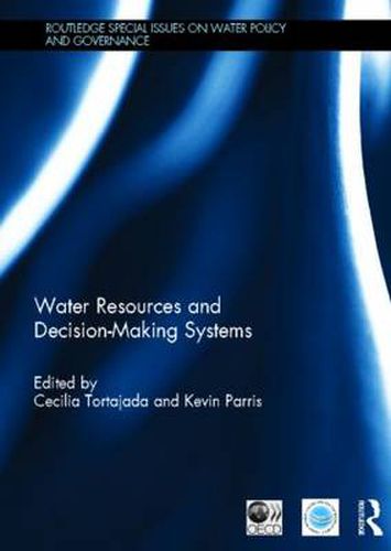 Cover image for Water Resources and Decision-Making Systems