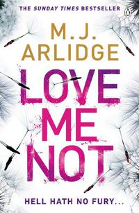 Cover image for Love Me Not: DI Helen Grace 7