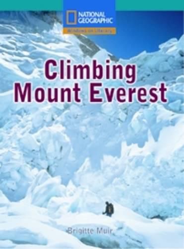 Cover image for Climbing Mount Everest