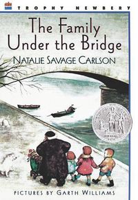 Cover image for The Family Under the Bridge