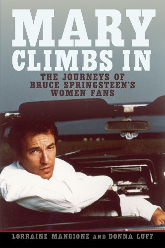 Cover image for Mary Climbs In