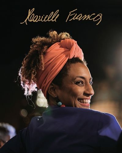 Cover image for O Livro de Marielle Franco - Uma fotobiografia