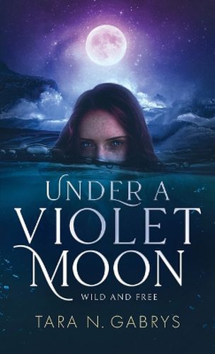 Cover image for Under A Violet Moon