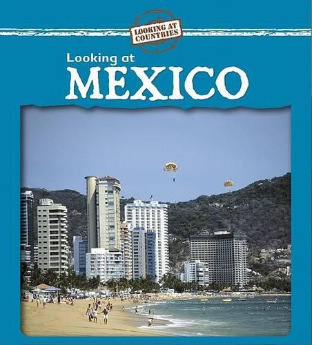 Cover image for Looking at Mexico