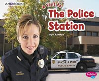 Cover image for Police Station: a 4D Book (A Visit to...)