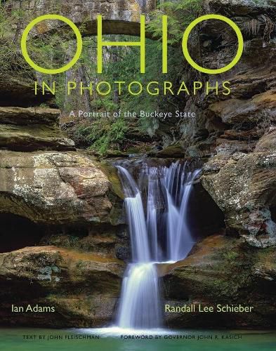 Cover image for Ohio in Photographs: A Portrait of the Buckeye State