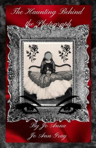 Cover image for The Haunting Behind the Photograph
