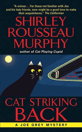 Cover image for Cat Striking Back