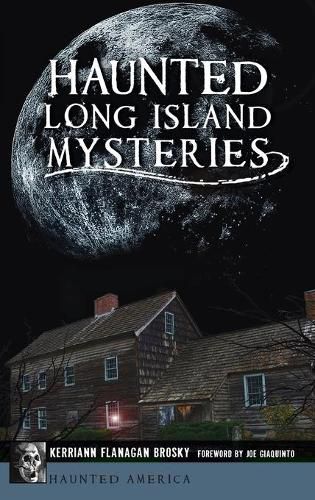 Cover image for Haunted Long Island Mysteries