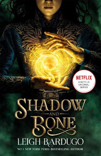 Cover image for Shadow and Bone