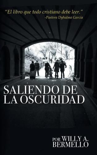 Cover image for Saliendo de la Oscuridad