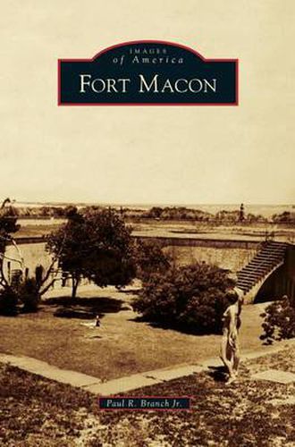 Fort Macon