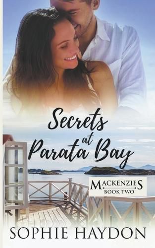 Cover image for Secrets at Parata Bay