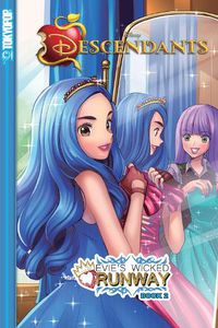 Cover image for Disney Manga: Descendants - Evie's Wicked Runway, Book 2