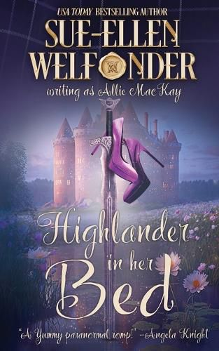 Cover image for Highlander In Her Bed