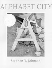 Cover image for Alphabet City