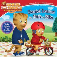 Cover image for Daniel Learns to Ride a Bike