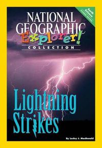 Cover image for Explorer Books (Pioneer Science: Earth Science): Lightning Strikes