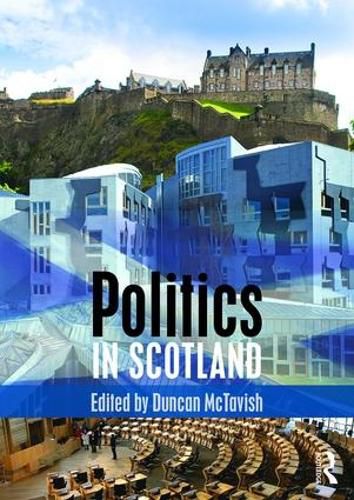 Cover image for Politics in Scotland