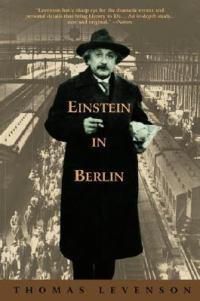 Cover image for Einstein in Berlin