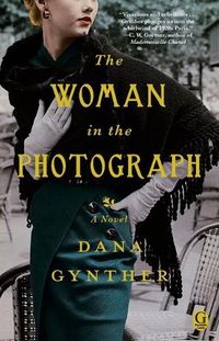 Cover image for The Woman in the Photograph