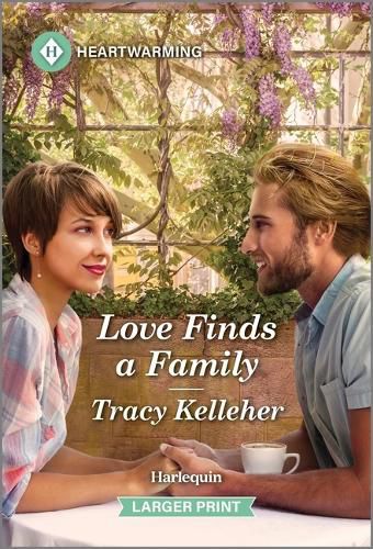 Cover image for Love Finds a Family