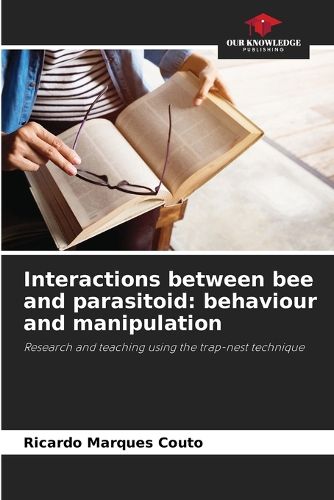 Cover image for Interactions between bee and parasitoid