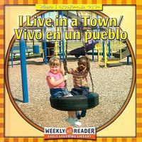 Cover image for I Live in a Town/Vivo En Un Pueblo