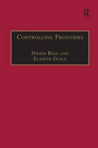 Cover image for Controlling Frontiers: Free Movement Into and Within Europe