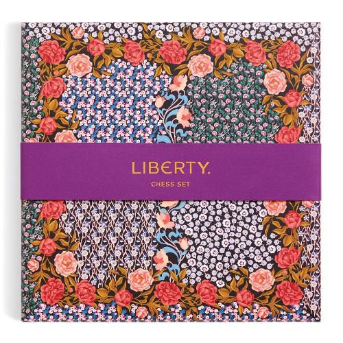 Cover image for Liberty Anita Peggable Chess Set