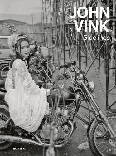 Cover image for Sidelines