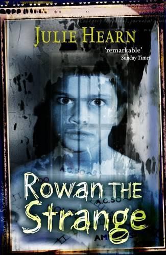 Cover image for Rowan the Strange