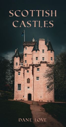 Cover image for Scottish Castles