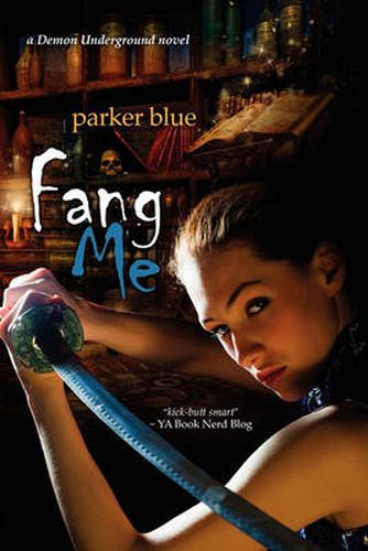 Cover image for Fang Me