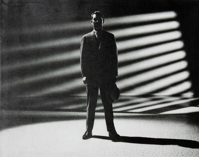 Cover image for Mr Salesman - Diane Keaton