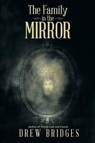 Cover image for The Family in the Mirror
