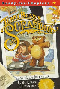 Cover image for Teddy Bear's Scrapbook