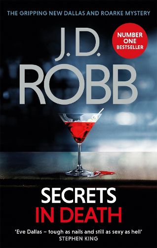 Cover image for Secrets in Death: An Eve Dallas thriller (Book 45)