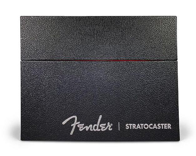 Cover image for Fender Stratocaster 70 Years Deluxe Box Edition