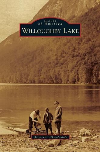 Cover image for Willoughby Lake