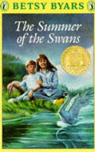 Cover image for The Summer of the Swans