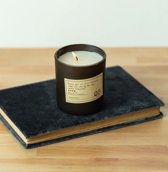 Library 6oz Soy Candle - Mark Twain
