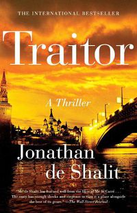 Cover image for Traitor: A Thriller