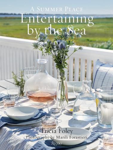 Cover image for Entertaining by the Sea: A Summer Place