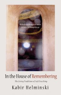 Cover image for In the House of Remembering