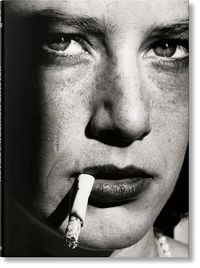 Cover image for Helmut Newton, Legacy