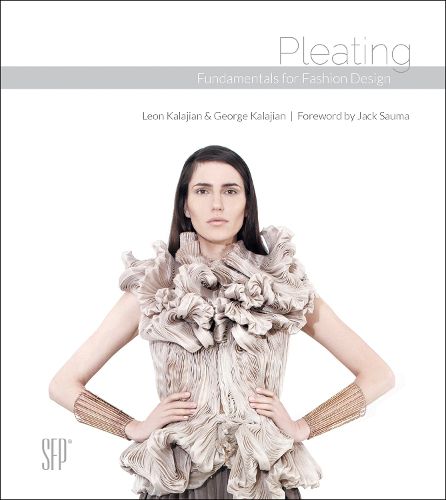 Cover image for Pleating: Fundamentals for Fashion Design