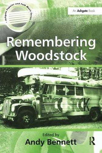 Cover image for Remembering Woodstock