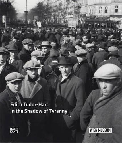 Cover image for Edith Tudor-Hart: In the Shadow of Tyranny